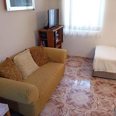 Gogo'S Sea Side Apartment Sarandë Exteriér fotografie